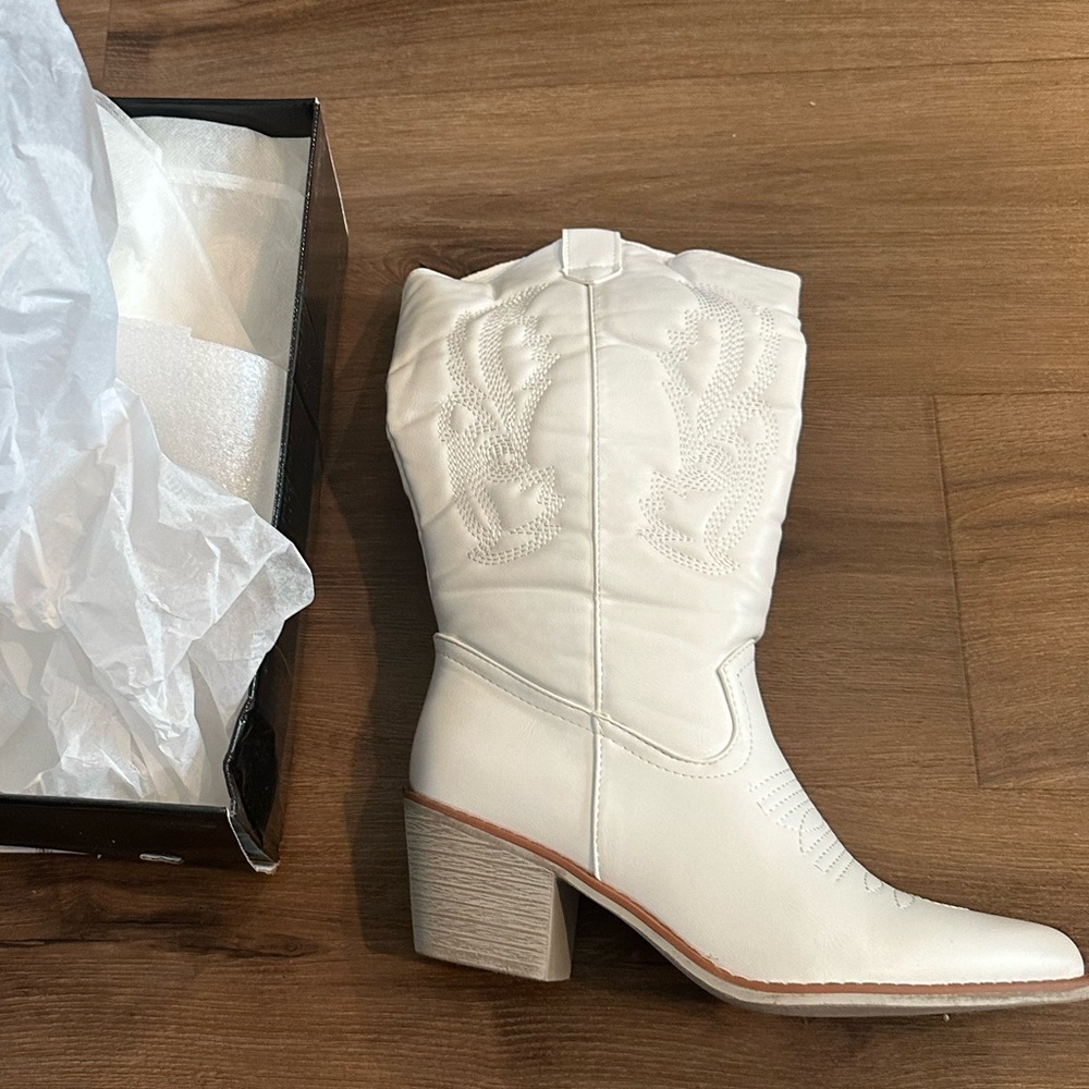White cowboy boots